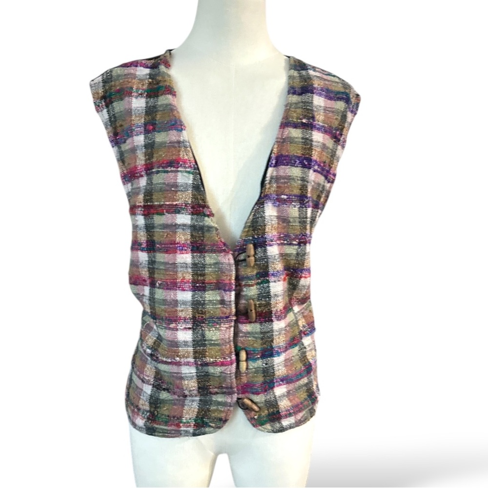 Vintage women’s Forelli Plaid‎ vest size 18/20 wooden loop buttons (B6)